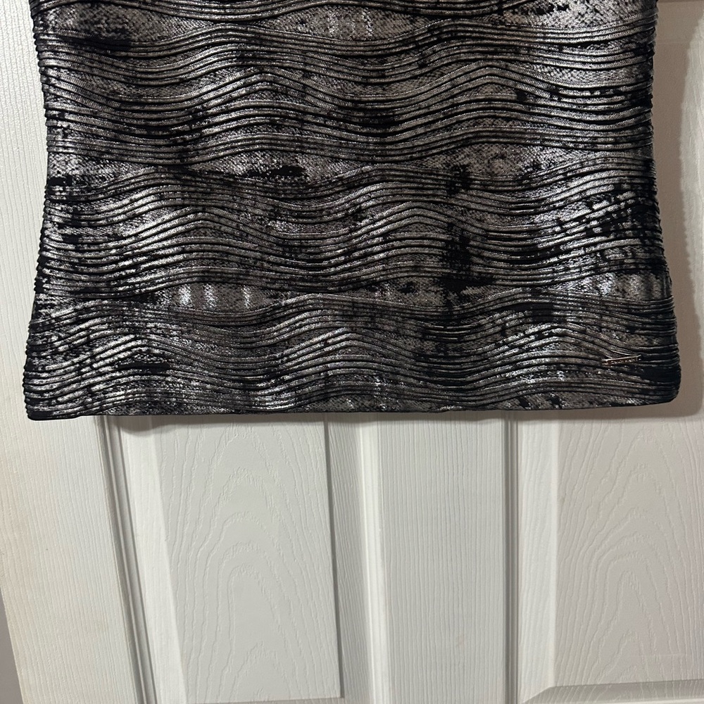Calvin Klein Metallic Lame’ Dressy Tank Top - Picture 3 of 12